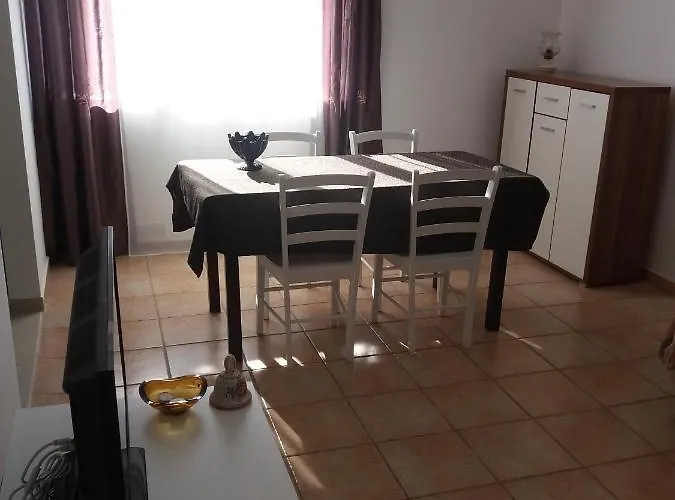 House Mergi 2 * Pomer