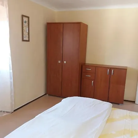 Vakantiehuis House Mergi 2 *