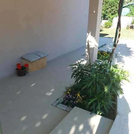 بيت للعطل House Mergi 2 *